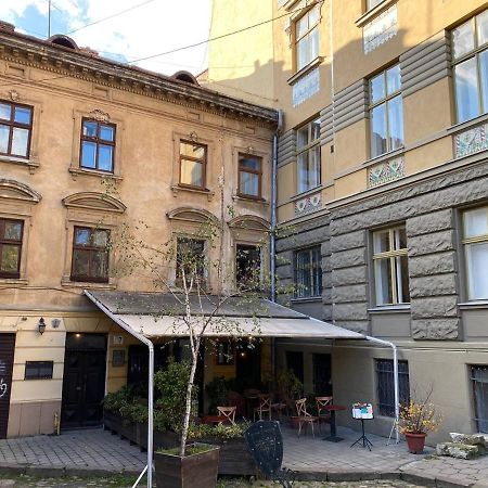 Багатомісні Апартаменти На Арсенальній Leópolis Exterior foto