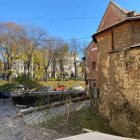 Багатомісні Апартаменти На Арсенальній Leópolis Exterior foto